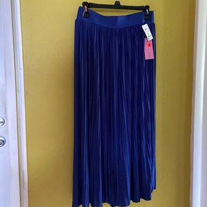 Royal Blue full length pleated skirt.